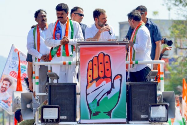 तेलंगाना कांग्रेस के "तूफ़ान" का गवाह बनेगा: राहुल गांधी ने बीआरएस, बीजेपी पर हमला किया