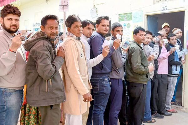 BJP, Congress Brush Off Exit Poll Results, Forward