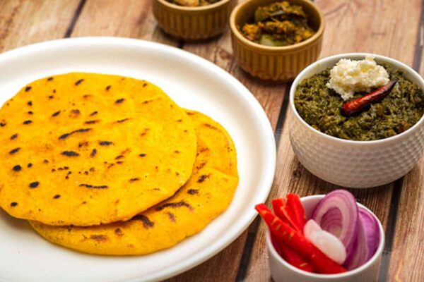 Winter Weight Loss Tip: Swap Your Regular Roti for Makki Ki Roti - Here