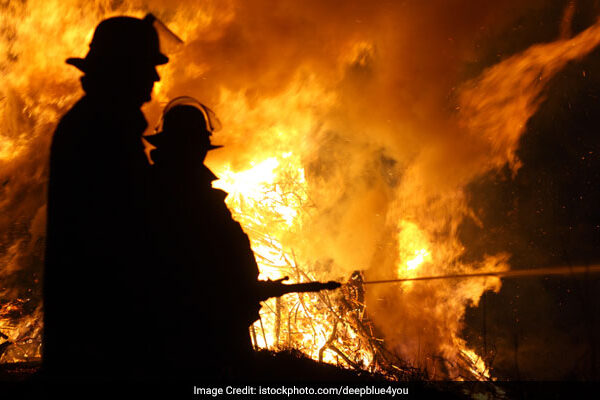 6 Killed As Fire Breaks Out In Multi-Storey Building In Delhi: Cops