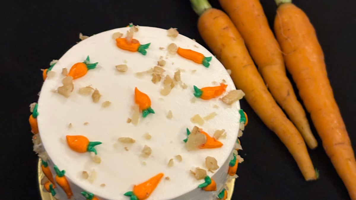 इस अनोखी रेसिपी के साथ राष्ट्रीय गाजर का केक दिवस मनाएं - News18