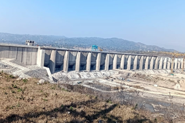 भारत ने पंजाब में बांध बनाकर पाकिस्तान की ओर रावी जल का प्रवाह रोका: समझाया