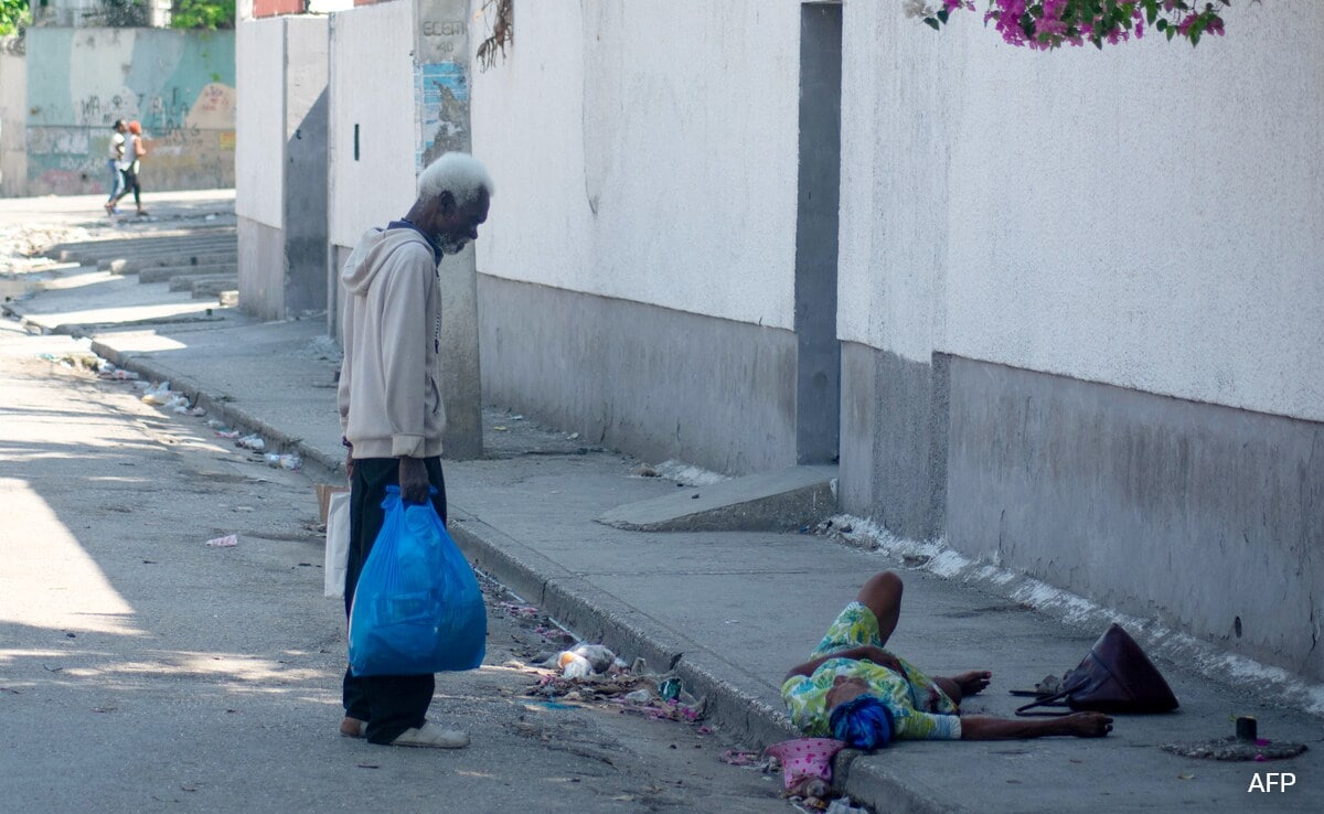 "सिटी अंडर सीज": सामूहिक हिंसा ने हैती की राजधानी को जकड़ लिया, 360,000 विस्थापित