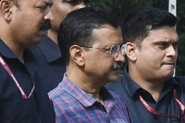 18 दिन और हाई कोर्ट के झटके के बाद अरविंद केजरीवाल फिर सुप्रीम कोर्ट पहुंचे