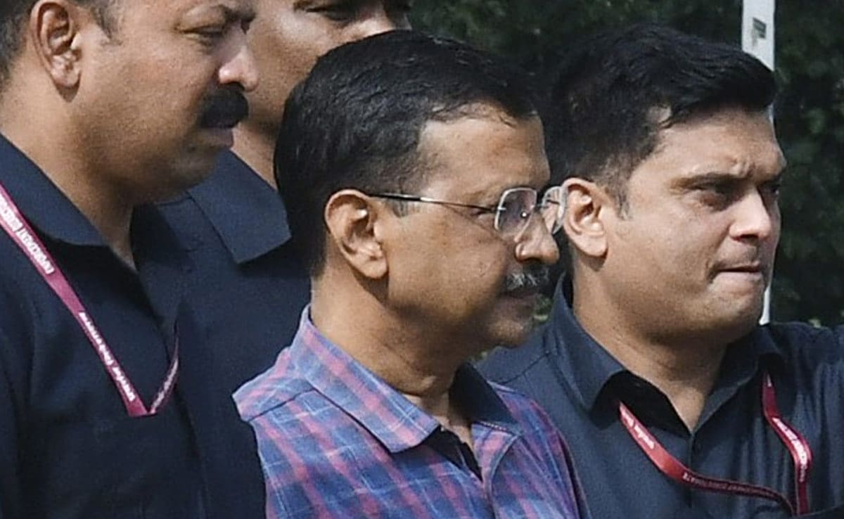 18 दिन और हाई कोर्ट के झटके के बाद अरविंद केजरीवाल फिर सुप्रीम कोर्ट पहुंचे